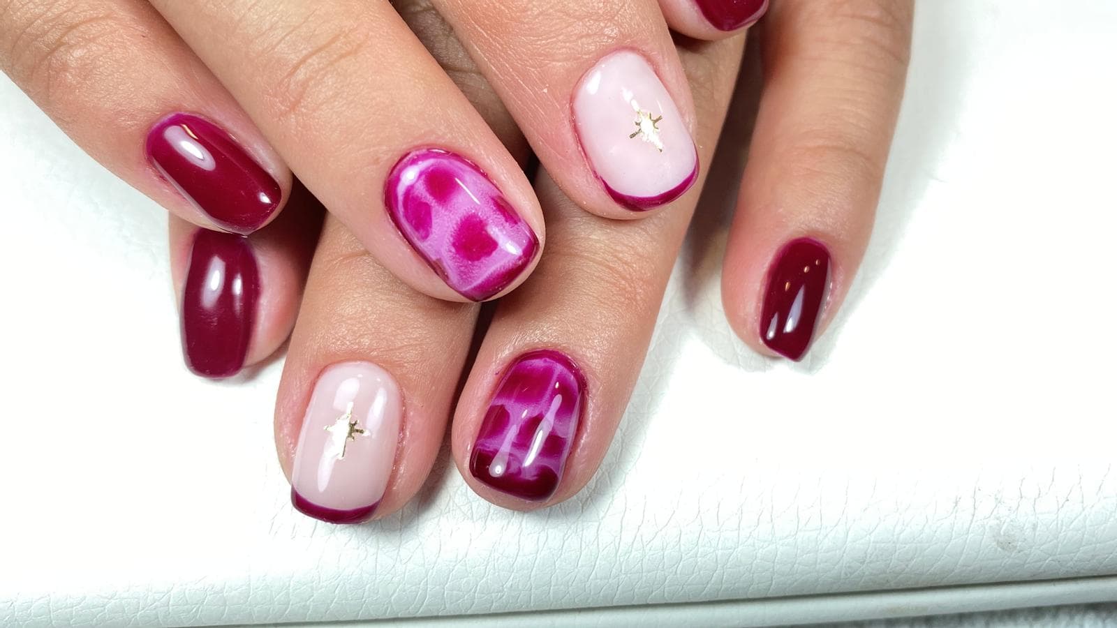 Manicura semipermanente